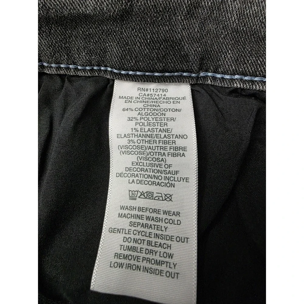 True Religion Men's Ricky SN Flap Straight Jeans in a grey phantom wash 40x34